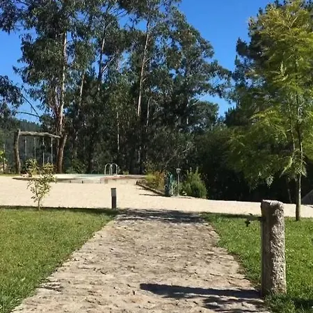 Casa De Quelhas Holiday home *